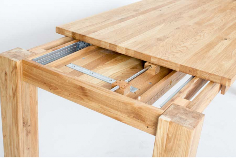 Jedálenský nábytok / Káj-dubový stôl - foto Jedálenský nábytok / Káj-dubový stôl - foto